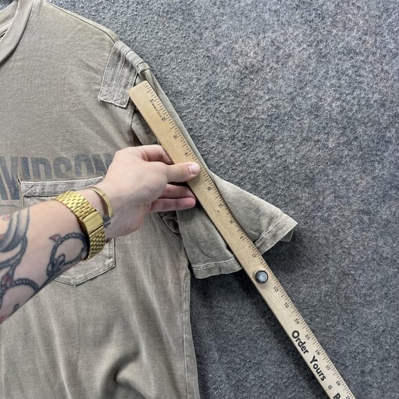 Harley Davidson Shirt Mens XL Tan Genuine Pocket Graphic Faded Tee Motorcycle - Picture 7 of 9